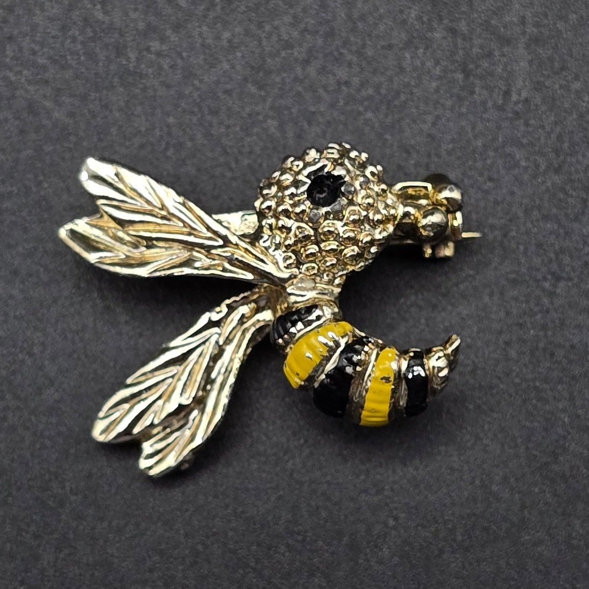 Gerry's Bumble Bee Brooch Gold Tone Enamel Vintage Insect Bug Jewelry